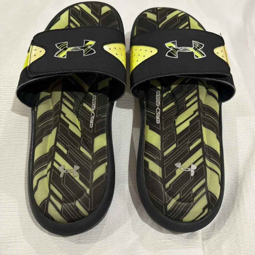 Under Armour Slides Hook And Loop Closure Foam Soles Black And Yellow Size 8‎